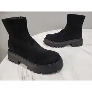 NEW NO BOX Size 7 Asos Lug Sole Boots Wide Fit Antigua Suede Made in ITALY‎